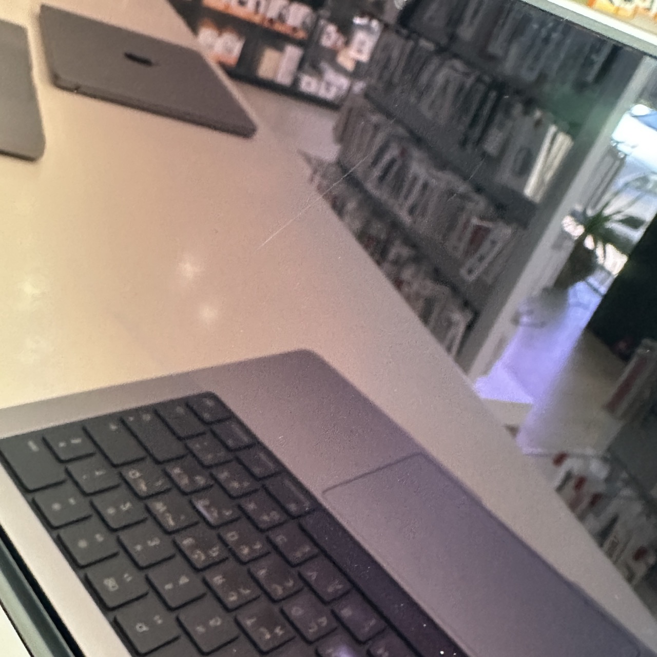 MacBook Pro 14" (2021 - Space Grey)